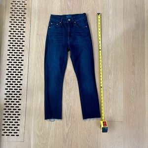 MOTHER jeans "The Insider Crop Step Fray" "After Party" size 23 dark blue